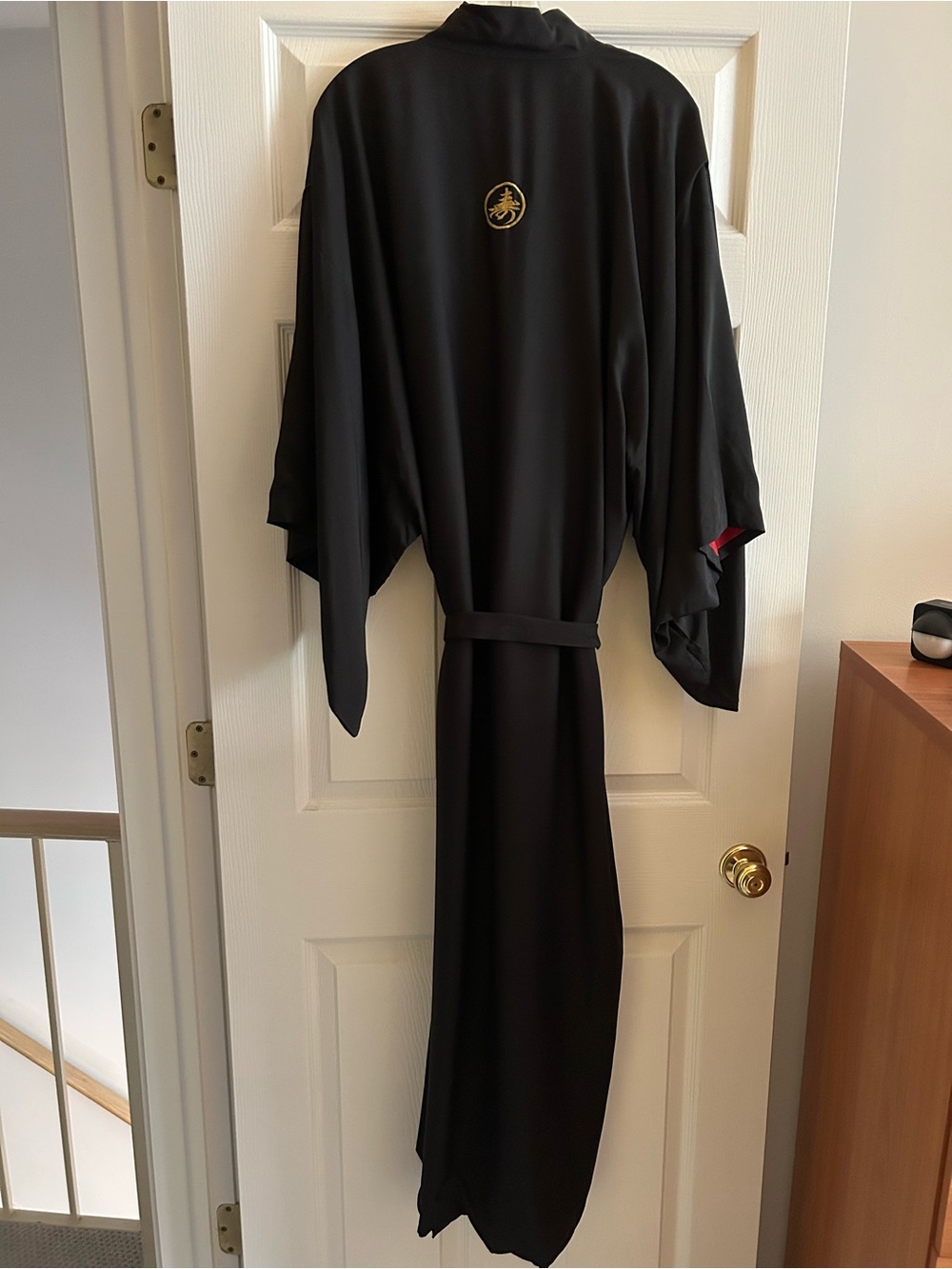 Black 100% Silk Kimono with Red Lining - Picture 2 of 5